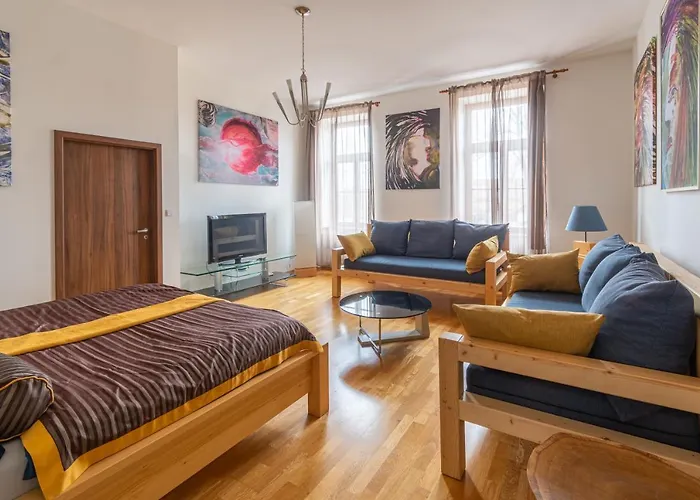 Apartman Sirius C In Center Of Cb. České Budějovice